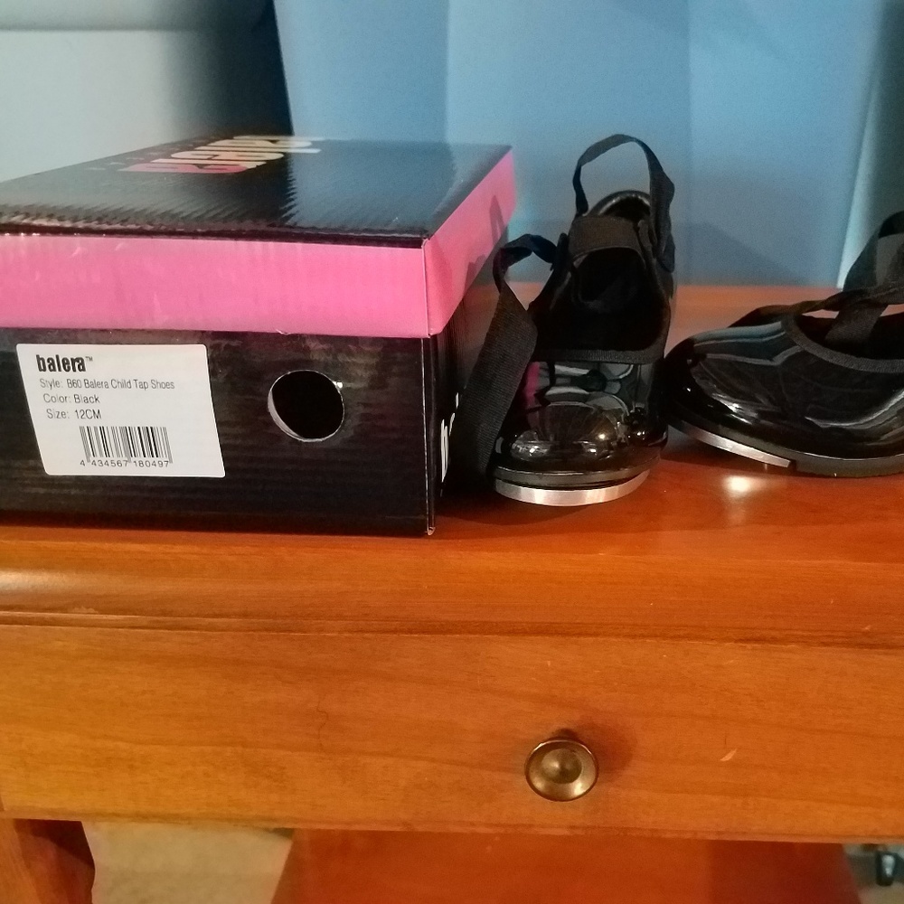 Tap shoes